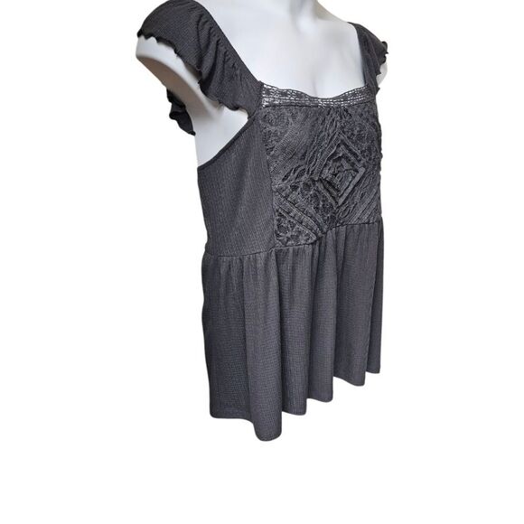 TORRID Plus Size Textured Jersey Knit Square Neck Flutter Sleeve Babydoll Top 2X - Picture 3 of 16